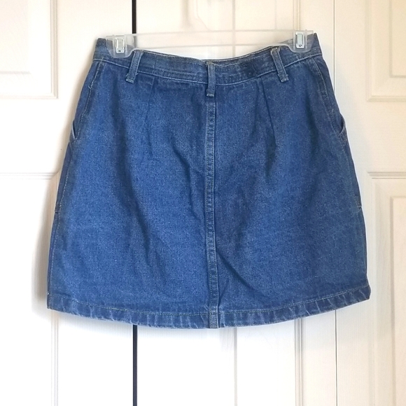 !!SUMMER SALE!! SHEIN denim button up mini skirt, M - Picture 2 of 5